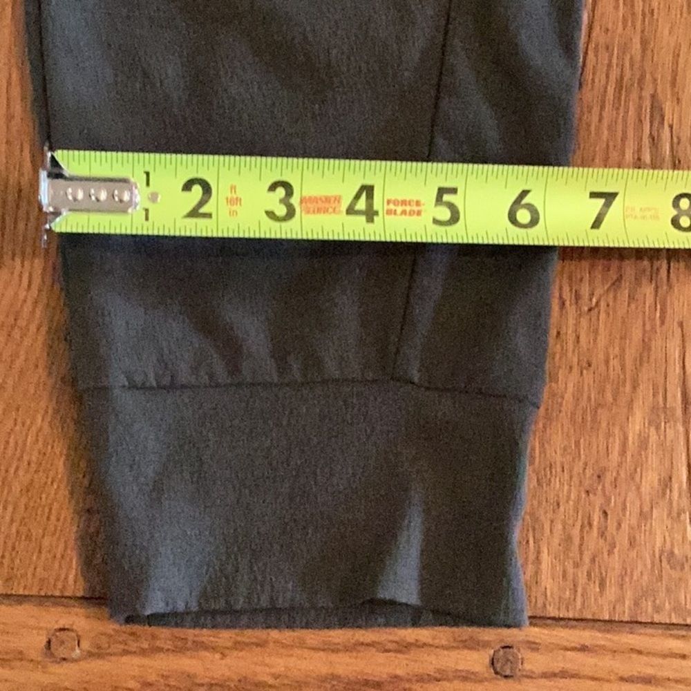 Athleta women’s Charcoal nylon Joggers with stretch - Picture 15 of 15